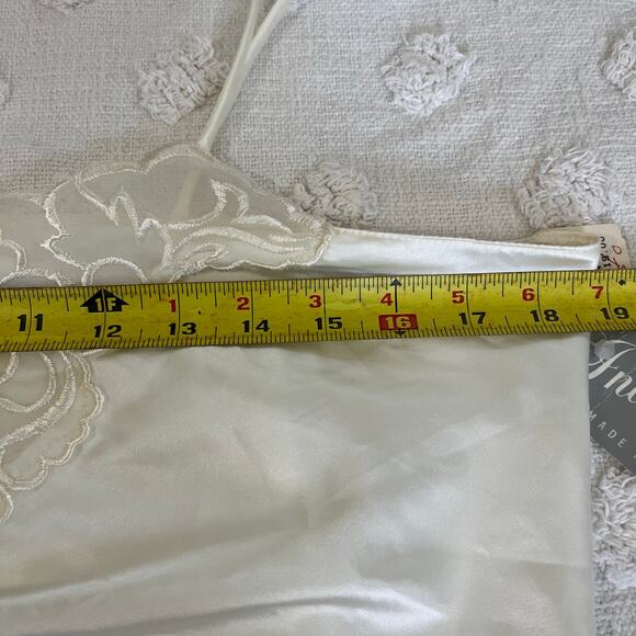 Vintage Indulgence Cream Silky Spaghetti Strap Tank Top Lingerie Lace Size S XS - Picture 7 of 8